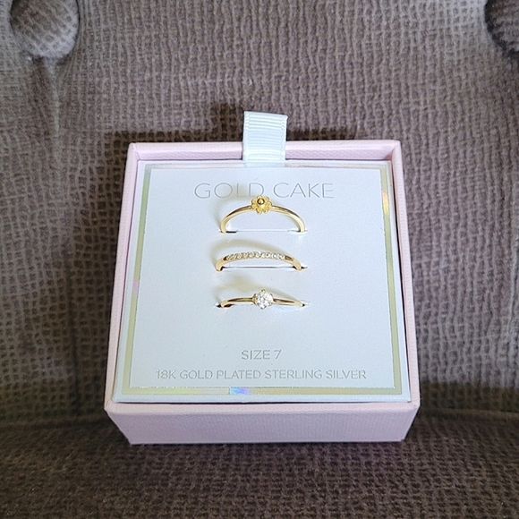 Gold Cake Jewelry Gold Cake Set Of Three3 Dainty Gold Rings Nib